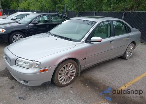 2004 Volvo S80 2.9 z USA, uszkodzony, nr VIN YV1TS92D941340981